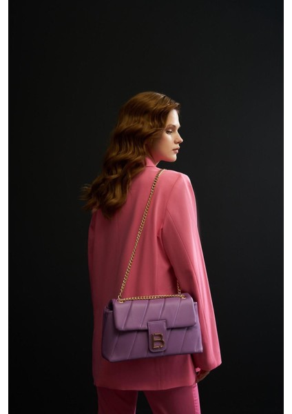 Mor Desenli Zincir Askılı Çok Amaçlı Kadın El ve Omuz Çantası fiyatları