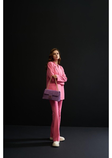 Mor Desenli Zincir Askılı Çok Amaçlı Kadın El ve Omuz Çantası fırsatları