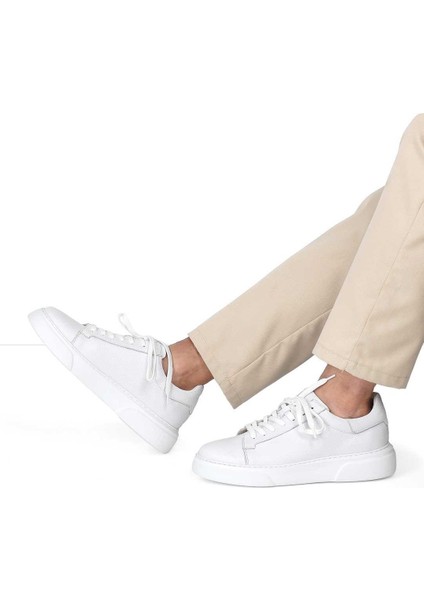 Erkek Beyaz Bağcıklı Kalın Tabanlı Deri Sneaker fiyatları