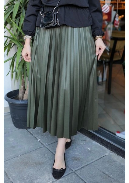 Zarif Ve Modern Pileli Parlak Krep Gizli Lastikli Haki Etek ( Lisinya ) fırsatları