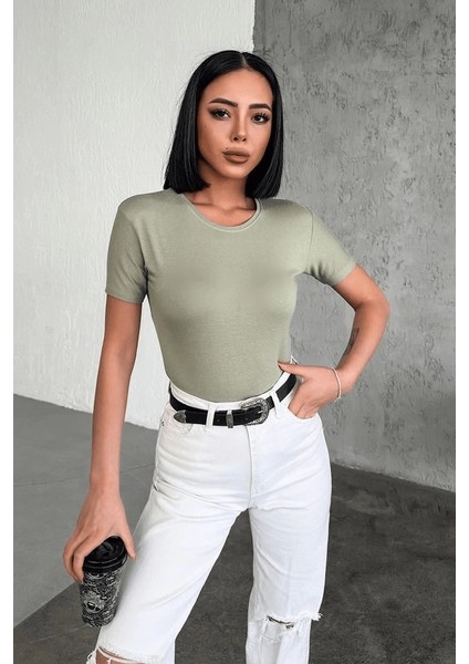 Rahat Ve Şık Kısa Kollu Bisiklet Yaka Likralı Viskon Penye Body Haki ( Lisinya )