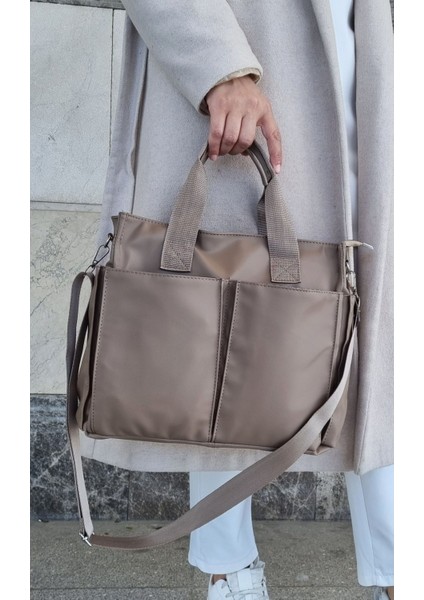 Kadın Orta Büyüklükte Kahverengi El ve Omuz Çantası fırsatları