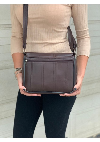 Kadın Omuz Çantası, Hakiki Deri, Koyu Kahve, Çapraz Askılı, 25X21X7 cm indirimleri