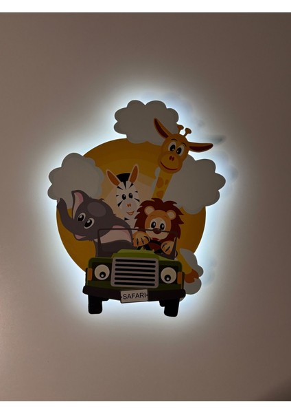 Renkli Ahşap Safari Çocuk Odası Gece Lambası 28X33, Şık ve Eğlenceli Dekorasyon