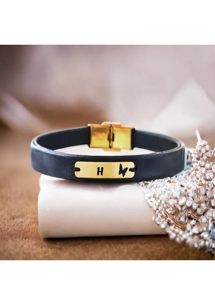14 Ayar Altın Plakalı H Harfine Özel Kelebek Motifli Siyah Derili Hediye BILEKLIK-578HARF