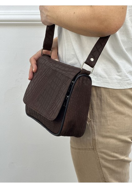 Orta Boy Kadın Omuz Çantası, Kahverengi, Çapraz Askılı, 25X21X7 cm fiyatları