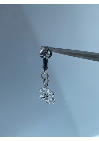 Çelik Göbek Piercing Mıknatıslı Sıkıştırmalı Kullanımlı Çiçek Model