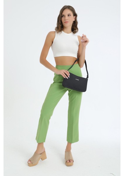 Lacivert Kadın Kol Çantası, Şık ve Kullanışlı Tasarım, Rahat Taşıma Için Ideal.