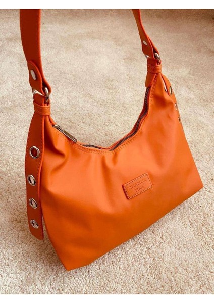 Canlı Turuncu Şık Küçük Çanta, Günlük Kullanım Için Ideal Seçim