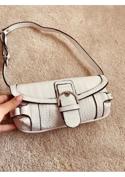 Şık Beyaz Deri Baget Omuz Çantası, Günlük Kullanım Için Zarif Seçenek