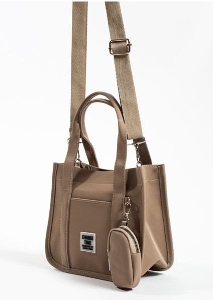 Şık Kadın El ve Omuz Çantası, Detaylı Çapraz Askılı Tote Kahverengi