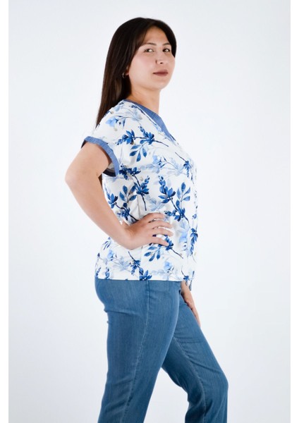 Çiçek Desenli V Yaka Kısa Kol Bluz - Mavi fiyatları