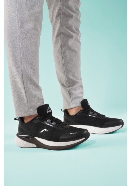 Siyah Fileli Erkek Spor Ayakkabı M-5247 M modelleri