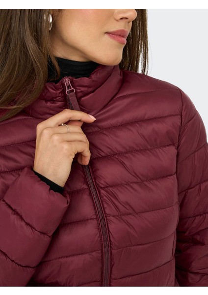 Onltahia Puffer Mor Kadın Mont 15351967 indirimleri