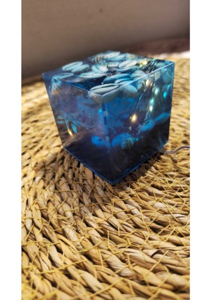 Mavi Deniz Temalı Işıklı Epoksi Dekor Gece Lambası