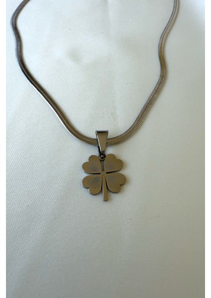 Italyan Zincir 4 Yapraklı Yonca Kolye 47 cm Paslanmaz Çelik Kadın Kolye fiyatları