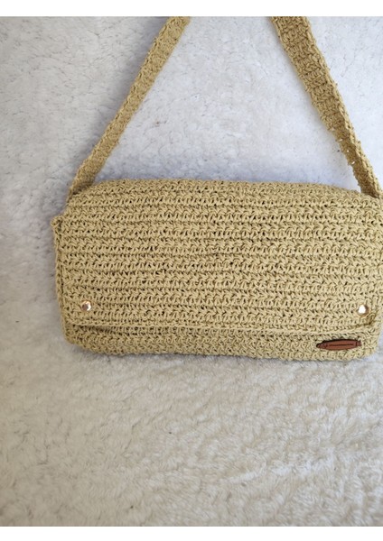 Haki Renkli Şık Hasır Omuz Çantası, Günlük Kullanıma Uygun.
