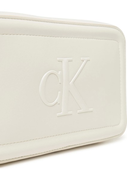 Kadın Bold Ck Logolu Beyaz Kamera Çanta LV04F3220G-FUP fiyatları