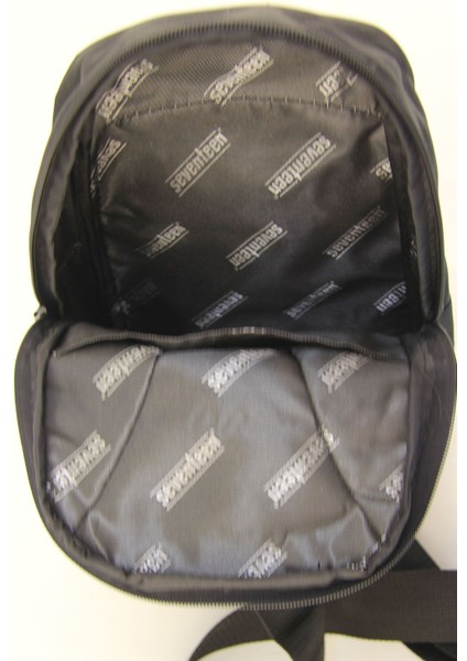 Gri ve Siyah Çizgili Küçük Çapraz Sırt Çantası, Su Geçirmez ve Çok Kullanışlı