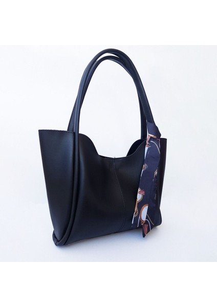 Büyük Boy Omuz Çantası Yavrulu ve Fularlı, Şık ve Kullanışlı Siyah Renkli fiyatları