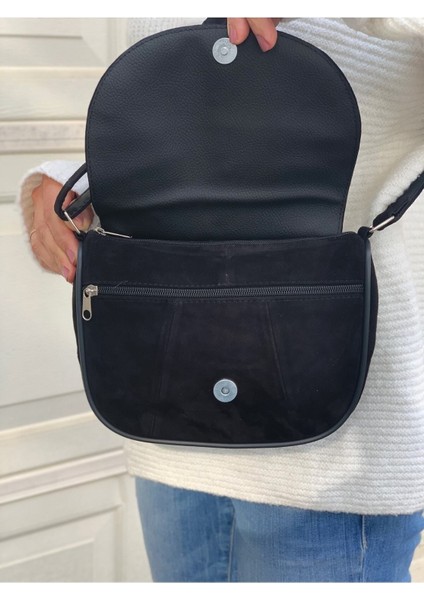 Şık Hakiki Deri Küçük Boy Çapraz Askılı Omuz Çantası Siyah fiyatları