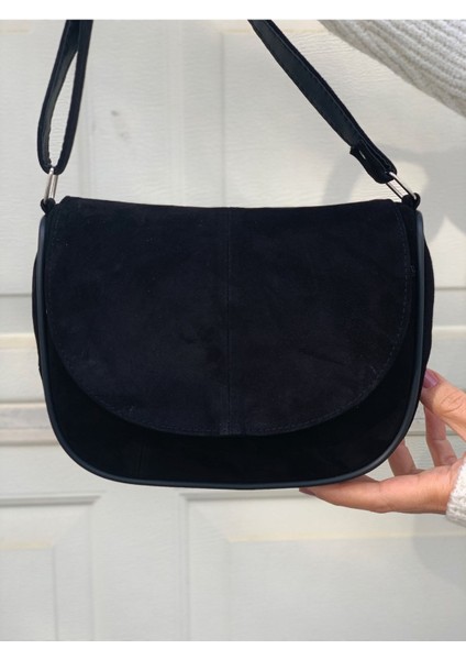 Şık Hakiki Deri Küçük Boy Çapraz Askılı Omuz Çantası Siyah modelleri