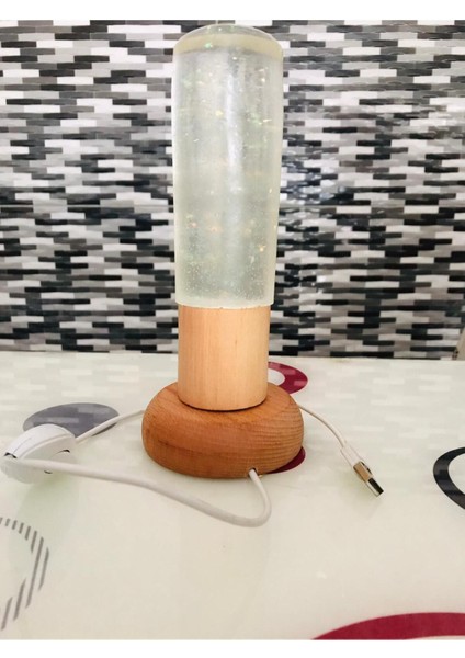 Şık Sarı Gece Lambası, Sıcak ve Rahat Işıklandırma Için Ideal Seçenek