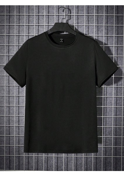 Erkek Siyah Bisiklet Yaka Love Is Overlasting Baskılı T-Shirt fiyatları