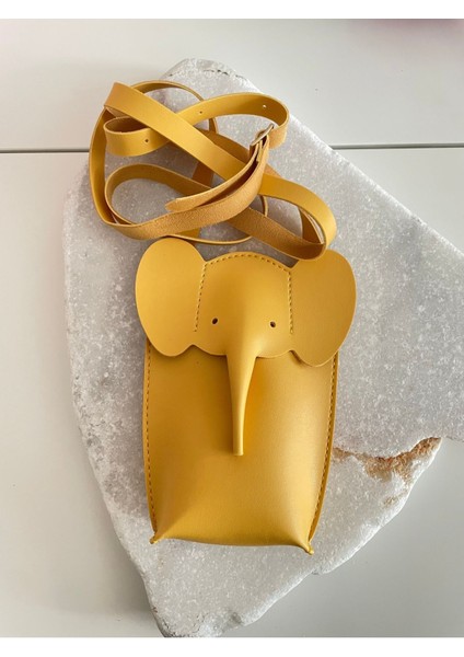 Şık Deri Telefon Çantası, Kadın Kullanımı, Sarı Renk, Zarif ve Pratik Tasarım