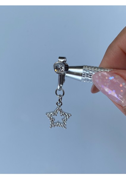Çelik Göbek Piercing Mıknatıslı Deliksiz Kullanım Sıkıştırmalı Yıldız Sallantılı Model fırsatları