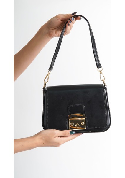 Şık Siyah Kadın Çanta, Günlük ve Şık Kullanım Için Tasarım fırsatları