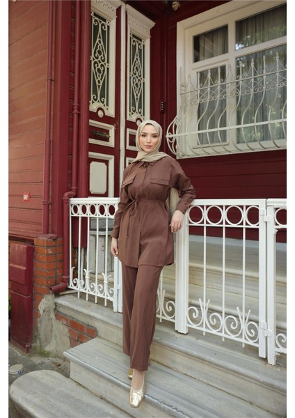 Gömlek Yaka Belden Bağcıklı Kısa Tunik Ikili Tesettür Eşofman Takımı - (38-46) - 71299 - Kahverengi fiyatları