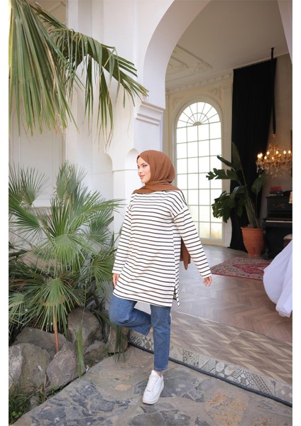 O Yaka Yatay Çizgili Uzun Kollu Kısa Yırtmaçlı Tunik - (38-46) - 71295 - Kahverengi indirimleri