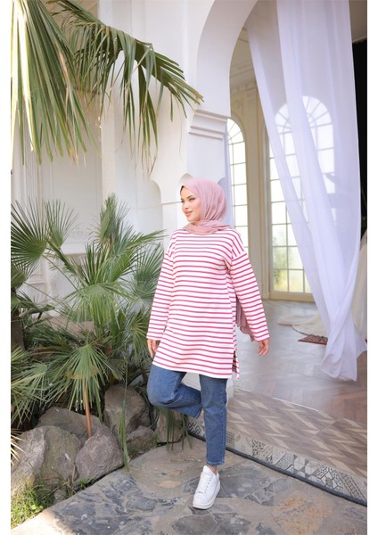 O Yaka Yatay Çizgili Uzun Kollu Kısa Yırtmaçlı Tunik - (38-46) - 71295 - Fuşya fırsatları