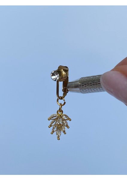 Yaprak Figürlü Zirkon Taşlı Deliksiz Kullanım Sıkıştırmalı Göbek Piercingi