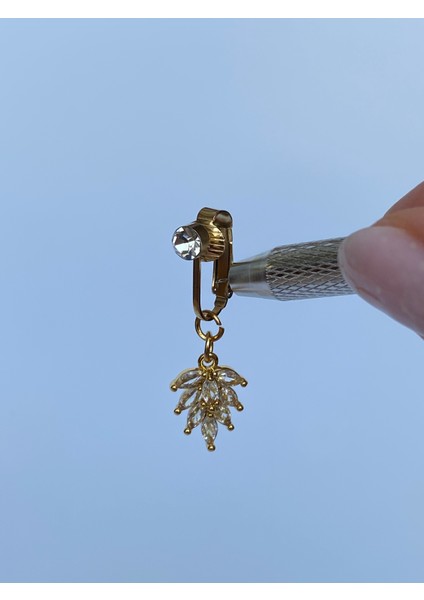 Yaprak Figürlü Zirkon Taşlı Deliksiz Kullanım Sıkıştırmalı Göbek Piercingi