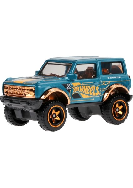 Collectible Die-Cast Vehicle - '21 Ford Bronco Sport Utility Car - Teal And Gold - HDH54-3/6 fiyatları