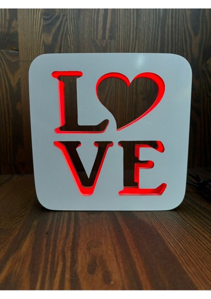 Kırmızı Love Temalı LED Ahşap Lamba, Şık ve Sıcak Dekoratif Aydınlatma