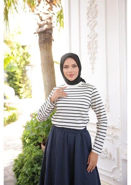 O Yaka Yatay Çizgili Uzun Kollu Kısa Yırtmaçlı Kısa Tunik - (38-46) - 71296 - Siyah indirimleri