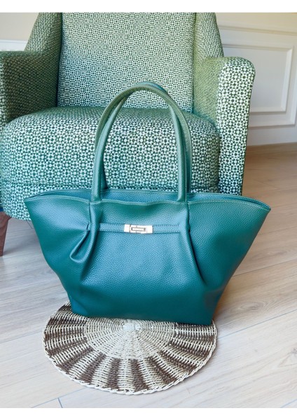 Lacivert Süet Deri Uzun Askılı Çanta, Mıknatıs Kapamalı, Şık ve Hafif Tasarım