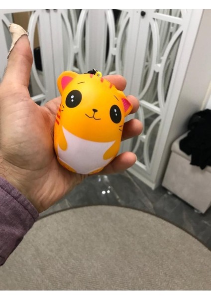 Sevimli Pikaçu Squishy, 10 Cm, Yumuşak ve Eğlenceli Oyuncak