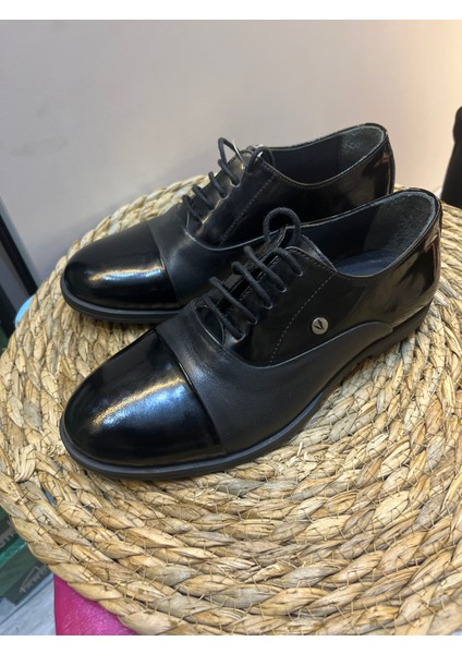Siyah Rugan Makosen Ayakkabı