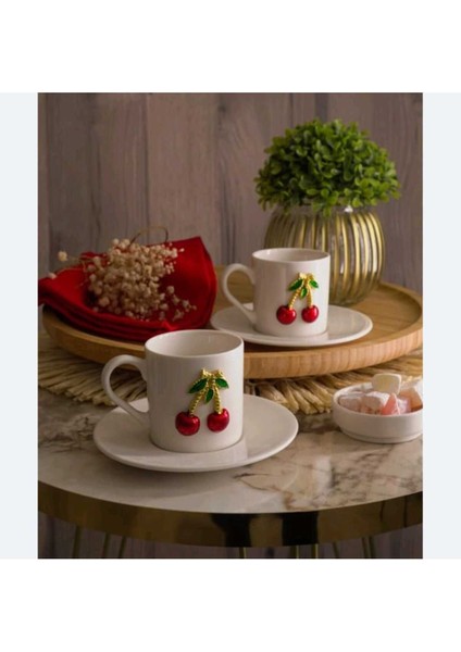 Kiraz Desenli Porselen 4'lü Kahve Fincan Takımı, 2 Kişilik, Ekru Renk