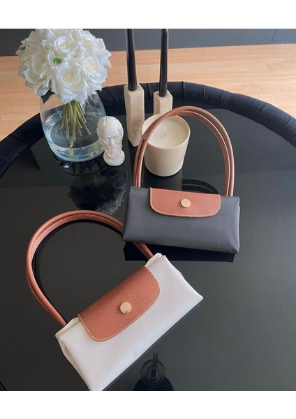 Şık ve Pratik Katlanabilir El ve Omuz Çantası, Bej Renk Seçeneğiyle modelleri