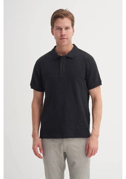 Polo Yaka Regular Fit Örme Dalga Desenli Tişört fiyatları