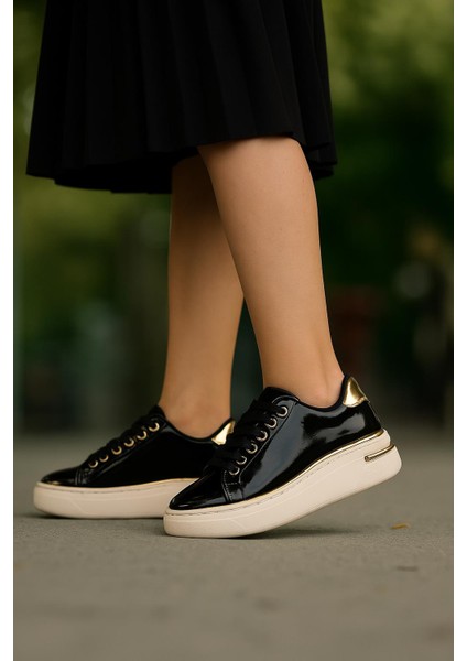 Kadın Ince Şerit Detaylı Kalın Taban Spor Ayakkabı modelleri