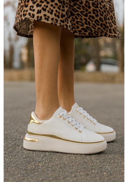 Kadın Ince Şerit Detaylı Kalın Taban Spor Ayakkabı