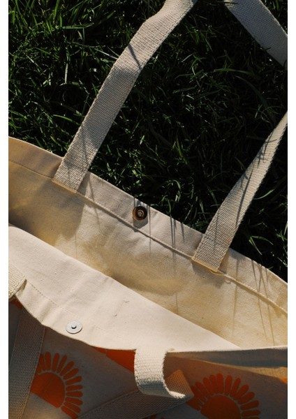 Bej Kanvas Haftasonu Çantası, Şık ve Kullanışlı Seyahat Aksesuarı modelleri