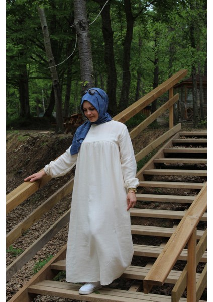 Üstten Fırfırlı Elbise fiyatları