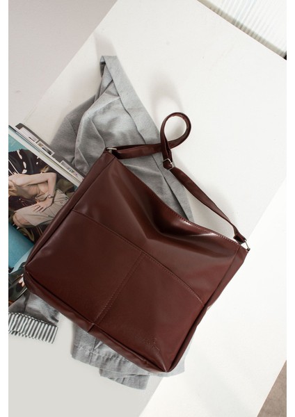 Bordo Kadın Omuz Çantası, Salaş ve Yumuşak Deri Detaylı, Astarlı Şık Tasarım fırsatları